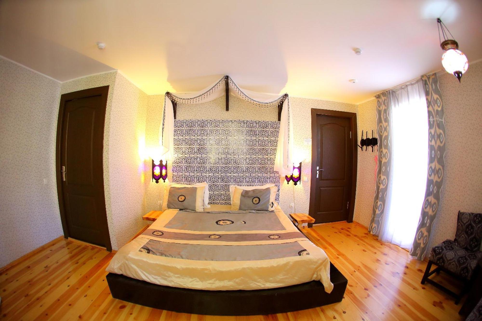 Boutigue Hotel Nebesa Chimgan Exterior photo