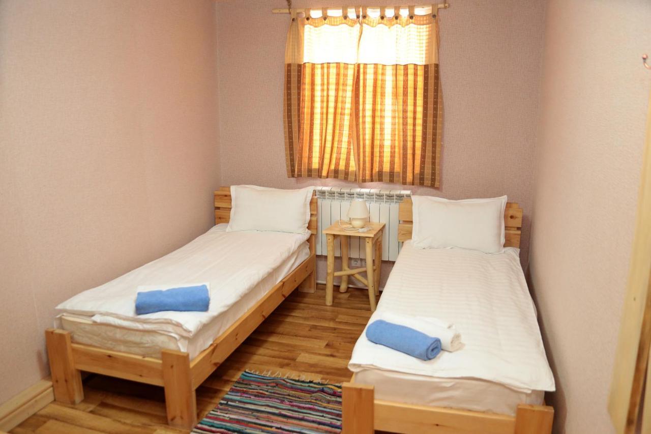 Boutigue Hotel Nebesa Chimgan Exterior photo
